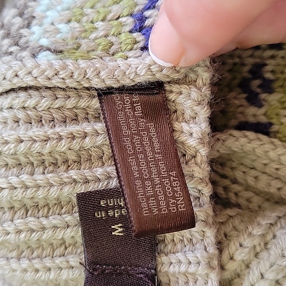 🔴SOLD🔴 The Limited Dog Sweater - Picture 5 of 5